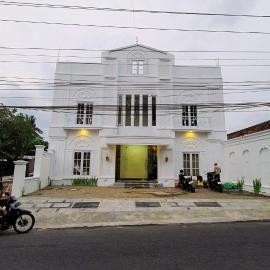 Palagan View Yogyakarta Family