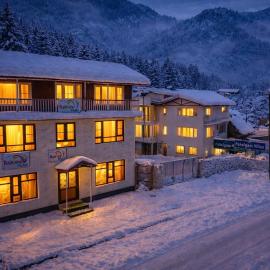 Rainbow Palace Pahalgam