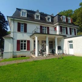 ZM23, Single Room with private Balcony