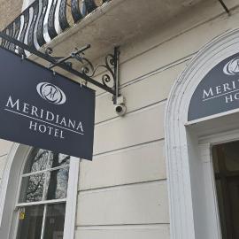 Hotel Meridiana, hotel in London