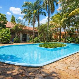 Casa com Piscina e Churrasqueira em Taguatinga, hotel in Taguatinga
