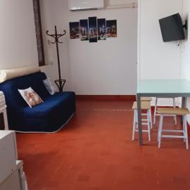 Digoin में, होटल Bel Appartement Fonctionnel,2 grandes chambres separer plus un bz,WI FI,Clim