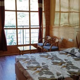 Apple Bud Homestay, hótel í Ghund