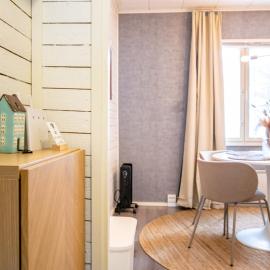 Coastal Wooden Apartment Rauma, Hotel in Rauma