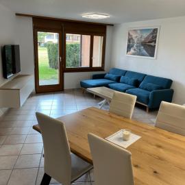 Cozy appartement aux Bains de Saillon, Hotel in Saillon