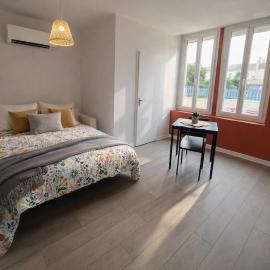Pop Studio Proche gare Clim & Wi-Fi, hotel di Marmande