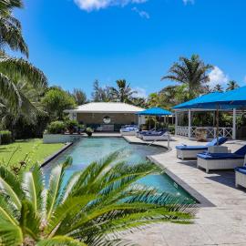 Waterfoot House - Private Beachfront Villa Complex, hotel di Arorangi