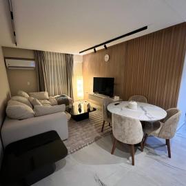 Atallah Luxury Apartments 2, hotel a Ciutat 6 d'Octubre
