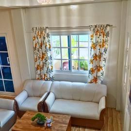 Rustic Retreat Three Bedroom House, hotel in Pagdalagan