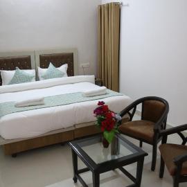 Hotel yog tapovan