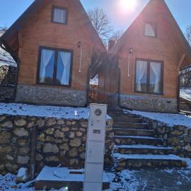 Vikendica Neven 3, hotel in Popovići