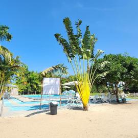 MaTemu Square, hotel Mapinga városában