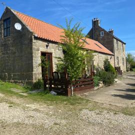 Wildflower cottage houlsyke