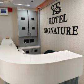 Viesnīca Hotel Signature Bopal pilsētā Amdāvāda