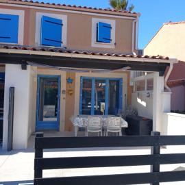 Maisonnette n 43" La Tortue ", hotel v destinaci Frontignan