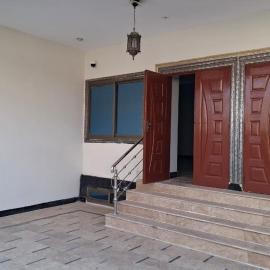 Cozy Furnished Holiday Home near Theme Park, Free Wifi, Inside Parking, hotel in Jhelum