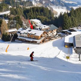 Kitzski, Ski-in-out right next to gondola lift with Garage