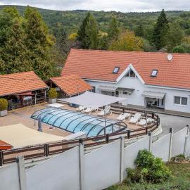 Orfű में, होटल Forrás Panzió és Apartman