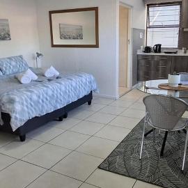 Cozy Quarters Self-Catering Accommodation