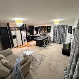 Modern 2-Bedroom Burnham High Street、バーナムのホテル