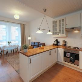 Central 1-bed flat - Walk to shops, pubs and station