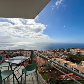 Madeira Panorâmico Rental Holidays, hotel i Caniço