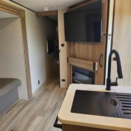 Down East Cabins 2025 RV Rental, hotell i Tracadie
