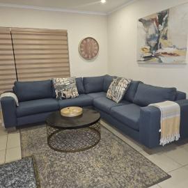 Sunninghill Luxury Spacious Executive Penthouse