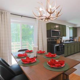 The Green Mountain Escape | Near Trails & Lake