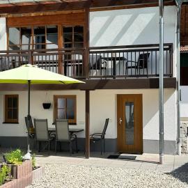Beim Sepp-Idyllisch gelegene Ferienwohnung in den Voralpen, hotel in Vilgertshofen
