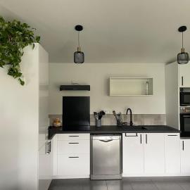 Maison de 59 m3 plein pieds avec terrasse-5 personnes, hotel em Marcheprime