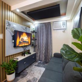 AR02 1BEDROOM Condo Unit with Free Pool, HBO, Netflix & WiFi, Hotel in Davao City