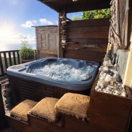 Zot Ek l'Océan, Jacuzzi au coeur d'une cabane perchée entre ciel et mer