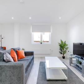 Luxurious 1 Bed Serviced Apartment with Wi-Fi, hotel in Corby