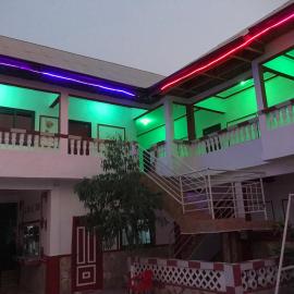 Alberjah Hotel, hotel em Atimpoko