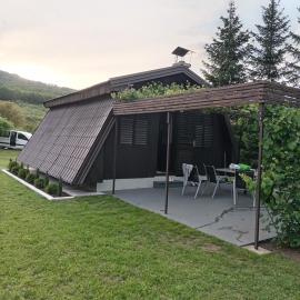 Vikendica Uvac, хотел в Priboj