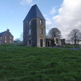 La Tour de Vesly, hotell i Belval