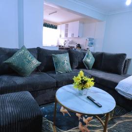 LADIVAH Homes