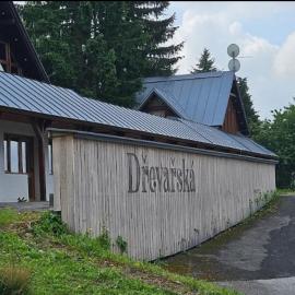 Apartmány Dřevařská Benecko, hotel i Benecko