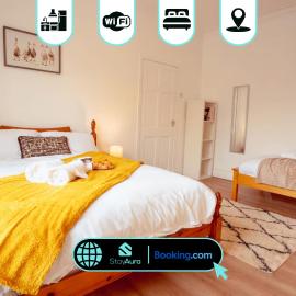 Beautiful 3 Bed, Free Parking & Sleeps 9 By Stay Aura Holiday Lets Gateshead โรงแรมในเกทส์เฮด