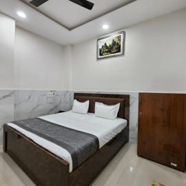Hotel The Orchid Plaza, Hotel in Jammu