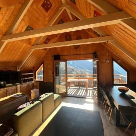 Chalet les Hirondelles 8 personnes, Le Grand broue à Huez, hotel LʼHuez városában 
