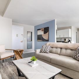 Landing Beautiful 1BD Gym