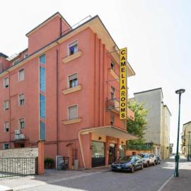 Camelia Rooms Venice Guesthouse, hotel in Mestre