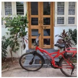 Swanky Sojourns Homestay with single AC Bedroom, hotel in Kolhapur
