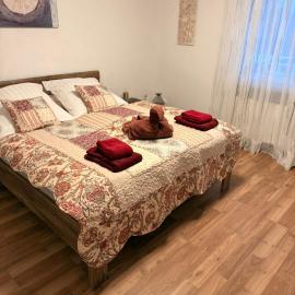 FeWo Weserblick, khách sạn ở Brevörde