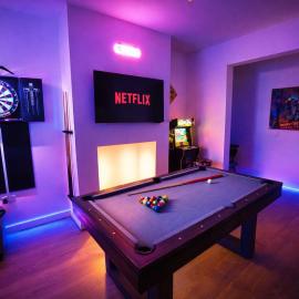 Game Zone, Trafford Centre Nearby, Sleeps 8, hotel v Manchesteru