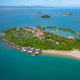 The Westin Nirup Island Resort & Spa，Belakangpadang的飯店