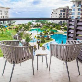 Amazing experience Playa Caracol with ocean views