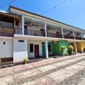 Penginapan Tu Bira, hotel v destinaci Tabutule